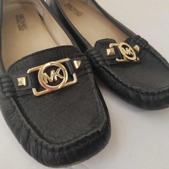 MICHAEL Michael Kors Shoes - Michael Michael Kors Black leather Slip On size 8M